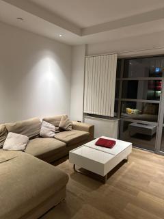 En-suite Room LUXURIOUS 2 bed Flatshare - 1