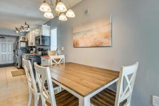 Ocean-View Penthouse Condo in North Myrtle Beach! - 7