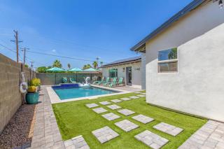 Pristine Sunset- In Old Town - Private Pool - BBQ - 7