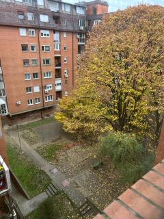 Apt 1944 Free Parking - 9