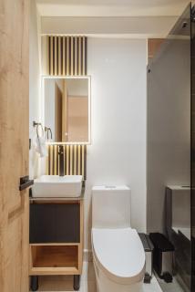 Green House Hotel - 8