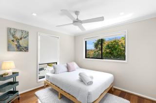 Coastal Comfort, BBQ, Yard, Pet-Friendly Stay - 1