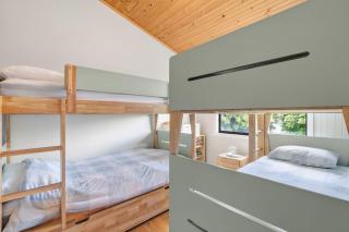 Shell Shack - BYO Linen - 3