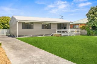 Shell Shack - BYO Linen - 1