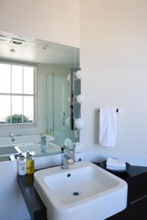 The Dome Boutique Apartments - 9