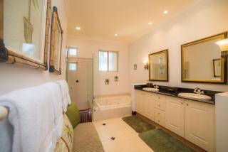 Bella Vista 2D 3 bdr 3 1 and half bath - 2
