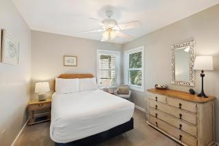 PB48: 48 Pelican Bay - 6