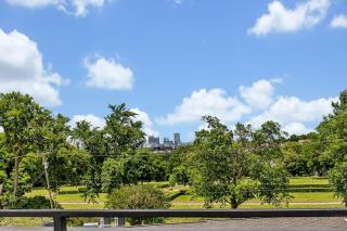 Resonant - 2 Townhomes - 2 Private Rooftop Decks - 9