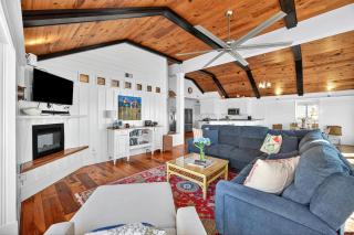 PW1310: 1310 Pelican Watch - 1