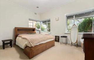 Sweet Home in Glen Iris - 2