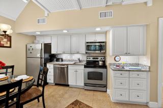 SS3585: 3585 Seascape - 2