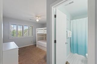 MWK3D: 3D Mariners Walk - 2