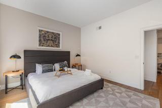 The Saddlery-Tracklist-2 Units-Walk to Broadway - 3