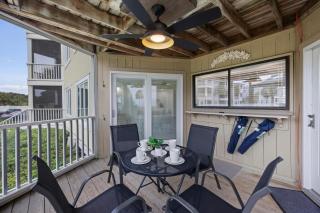 PC102A: 102A Port O'Call - 1