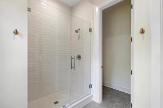 VB317: 317 Victory Bay - 3