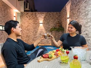 Villa con piscina privada y BBQ, 3 habitaciones, 5 camas, seguridad 24-7 - 0