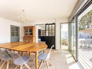 Maison moderne avec piscine chauffée et proche plage - 4 chambres - FR-1-835-39 - 8