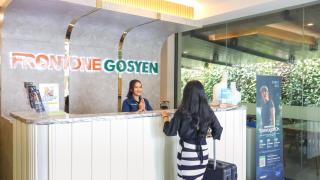 Front One Gosyen Hotel Salatiga - 8