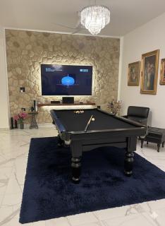 Privé Residence - 1