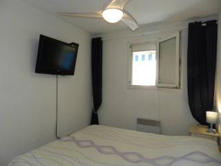 Appartement 2 pièces avec piscine et parking, Le Lavandou - FR-1-251-889 - 1