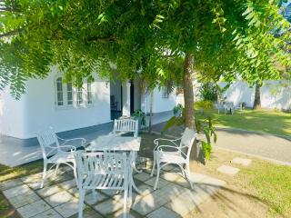 Private Villa with a Pool, Beach Front - The White House - 8