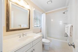 PB28: 28 Pelican Bay - 9