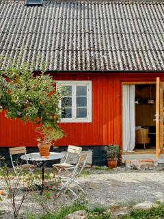 Bright Oasis In A Former Bakery By Sea And Nature - 0