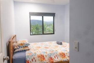 Hichinbrook Lodge, waterfront - 8