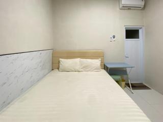 Modern D Kost RedPartner near Roxy Mall Jember - 0