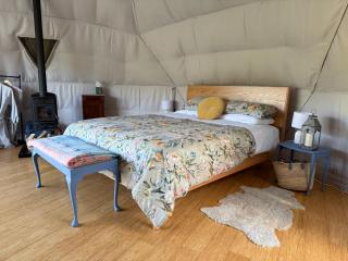 Takahuri Glamping Domes - 8