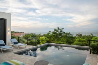 Villa Luna, Contemporary 4BR Caribbean Retreat with Private Pool and Ocean View - 5