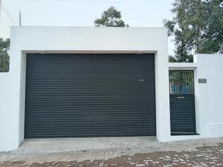 Biyagama Highway view Luxury House - 2