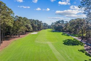 24 Muirfield Road - 9