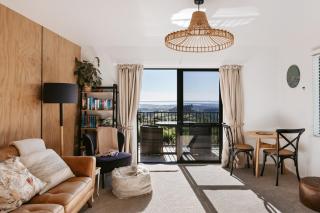 Couples Retreat, Spectacular Views & Spa - 4