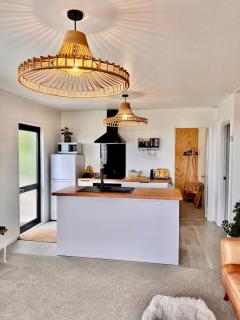 Couples Retreat, Spectacular Views & Spa - 1