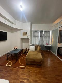 Robinson's Place Residences, - 0