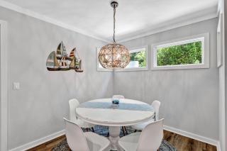 36 Wisteria Lane - 3