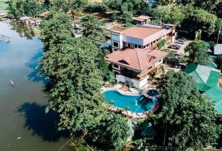 Sunrise Garden Lake Resort - 8