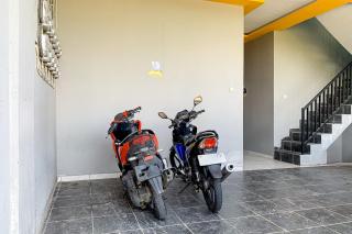 Nay Guesthouse near UMS Mitra RedDoorz - 1