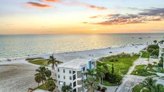 Toes in the Sand - 113 - 6