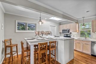 Tropical Retreat - 7