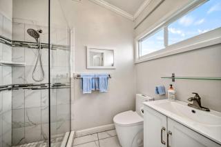 Tropical Retreat - 4