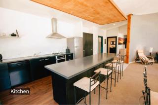 Spacious Mt Hutt Ski & Summer Lodge in Methven with Spa - 7
