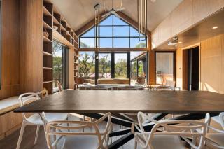 Sandbox House - An Architectural Mountain Retreat - 1