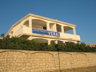 Apartments Vera - Pag - 9