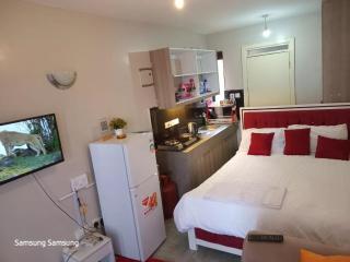 Tsavo royal suburbs exquisite bnb Lumumba drive TRM - 1