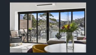 The Marina Penthouse Bellerive Quay - 3