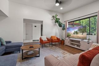 NEW Cozy Central l 4 BDRM 2BTH l 1 acre LOT - 0