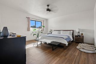 NEW Cozy Central l 4 BDRM 2BTH l 1 acre LOT - 9