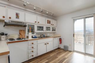 6 Village Edge condo - 7